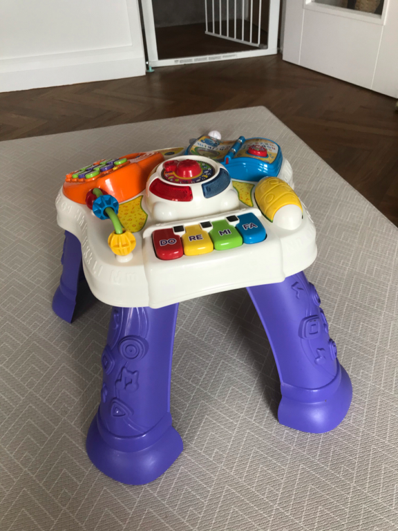 vtech baby play & learn activity table